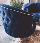 Aqua Blue fotel, ezüst elemekkel