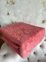 Luxory Gold Barok indás szárított rózsaszín ágytakaró 160x220cm